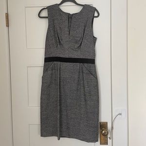 Milly Black &  White Tweed Sleeveless Wool Silk Blend Sheath Dress Size 8
